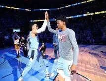 开云体育平台APP-爵士后追头赢球，掠小超周纳连战被克绳斗成