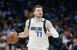 开云体育中国-独行侠客场胜出，主场逆转建功