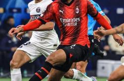 开云APP-AC米兰遭遇惨败，卡利亚里罕见逆转胜利