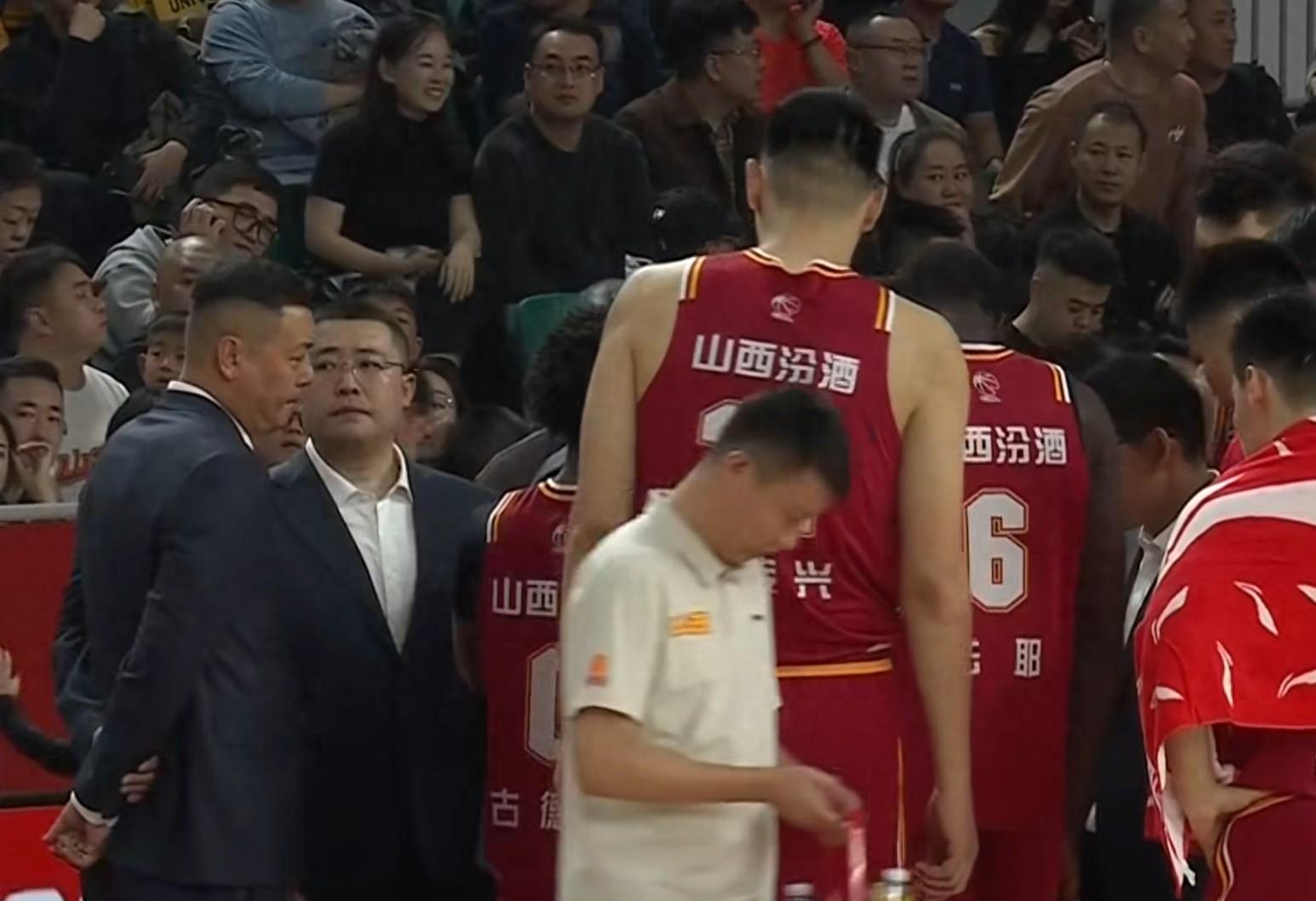 山东队外援表现亮眼，战胜四川取得分差逆转的简单介绍