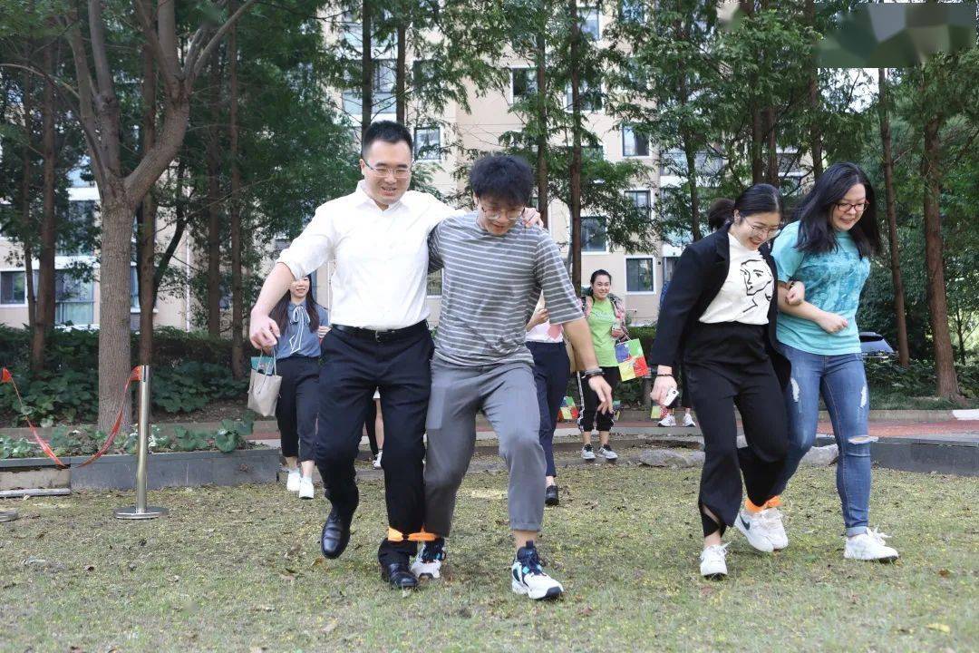 欧洲篮球天团披荆斩棘聚焦擂台之上