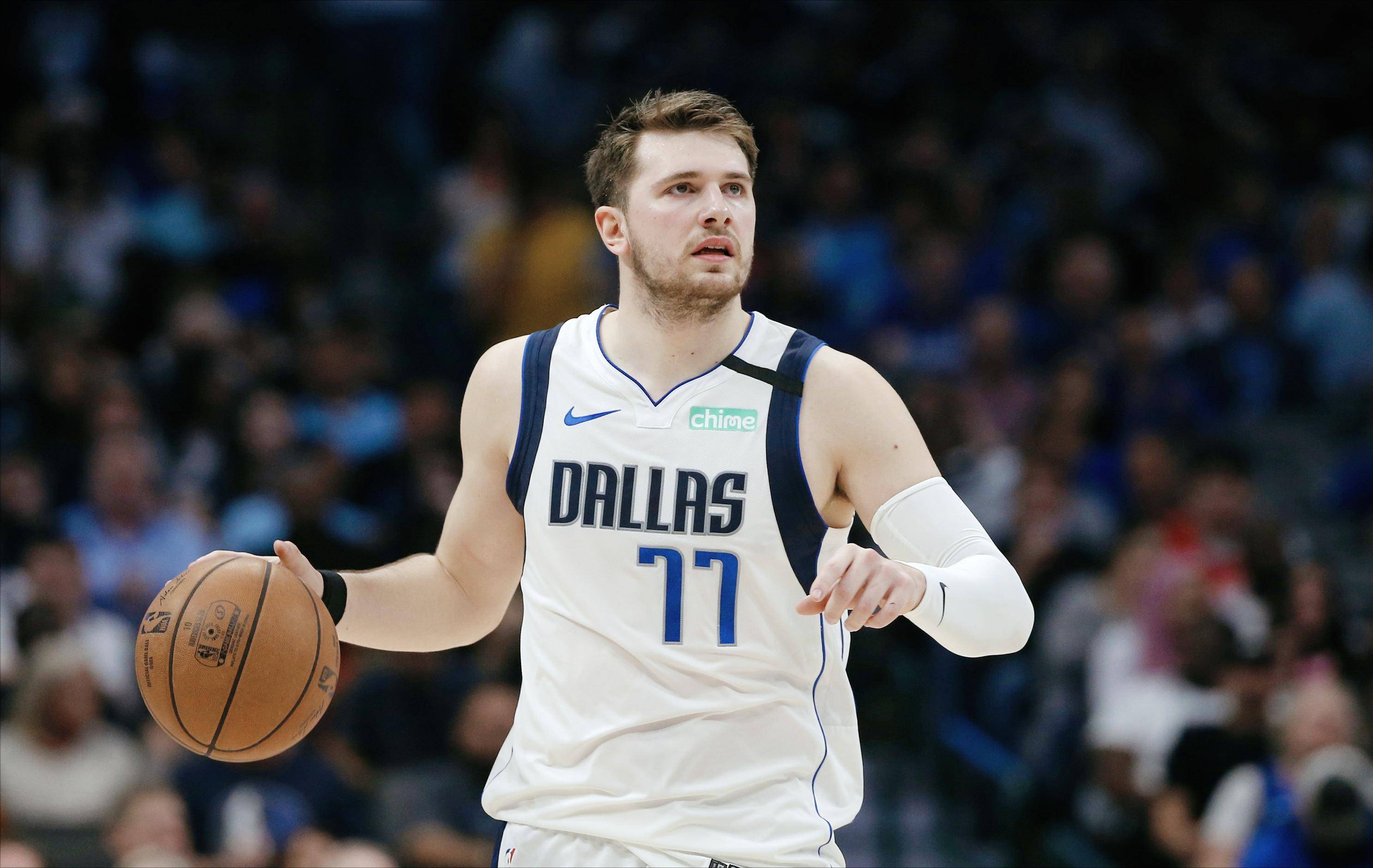 独行侠客场胜出,主场逆转建功 独行侠客场胜出,主场逆转建功