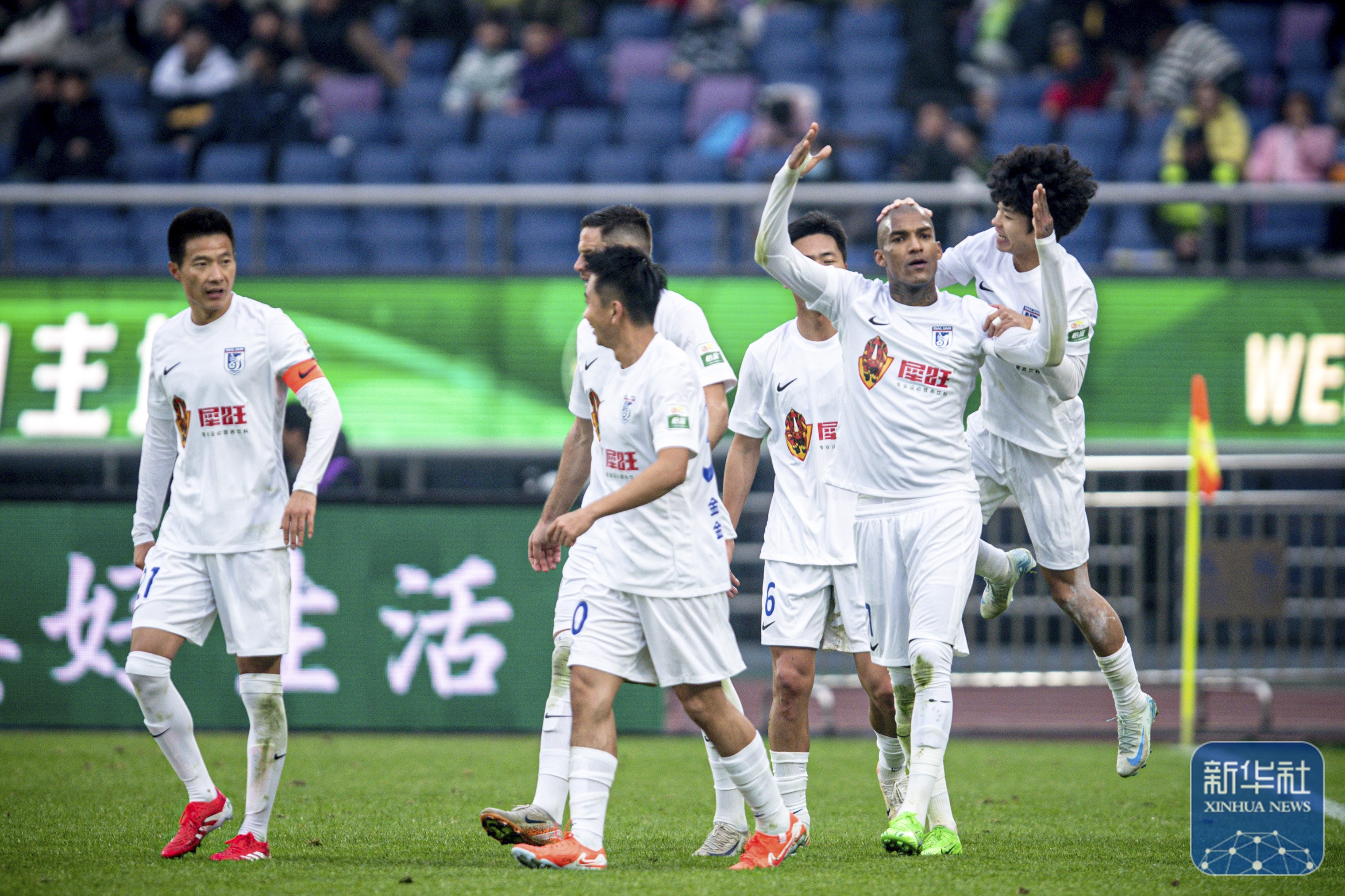 包含武汉卓尔将迎来与浙江绿城的激战的词条 包含武汉卓尔将迎来与浙江绿城的激战的词条