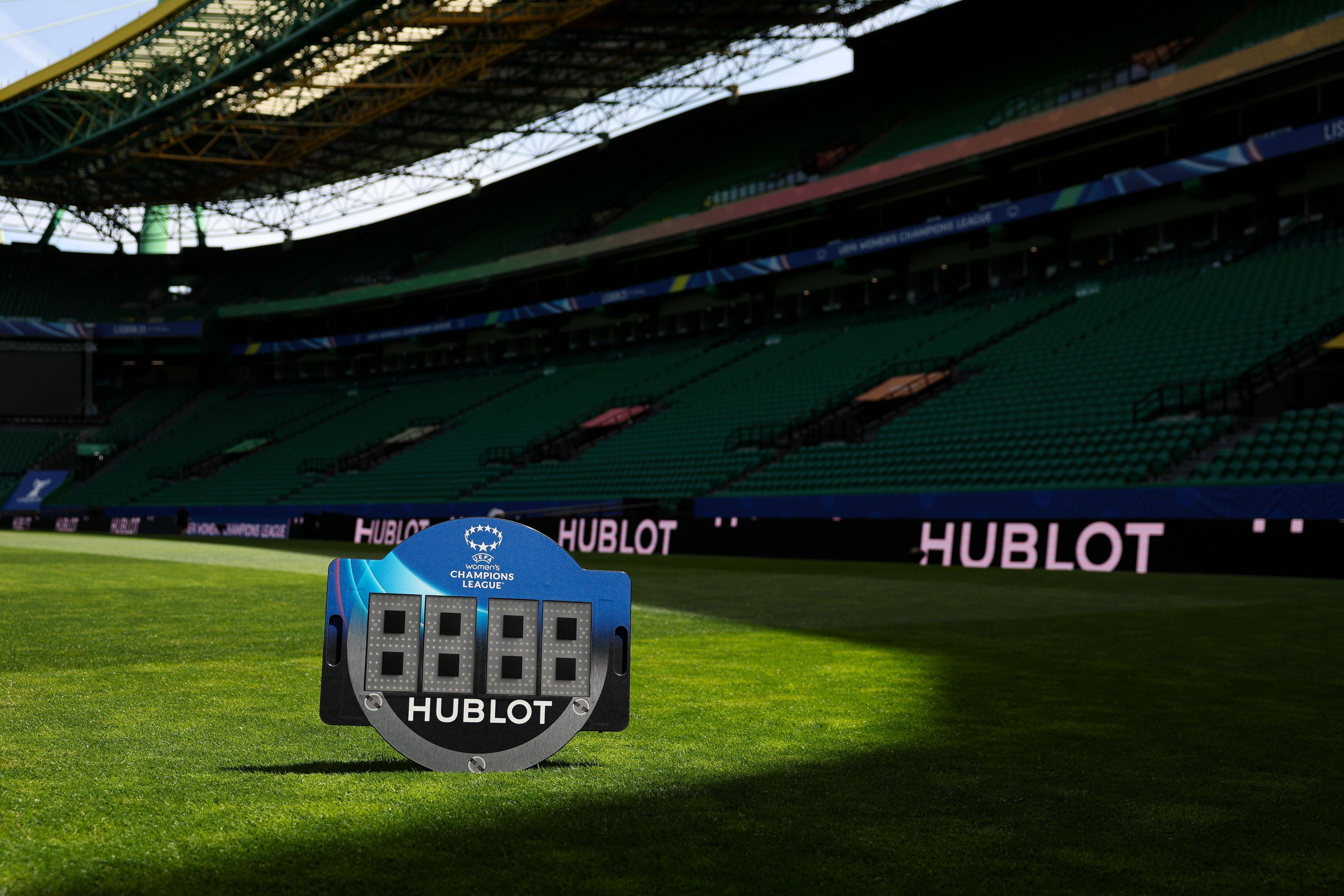 关于阿森纳克服魅力大满贯，重夺顶级联赛冠军的信息