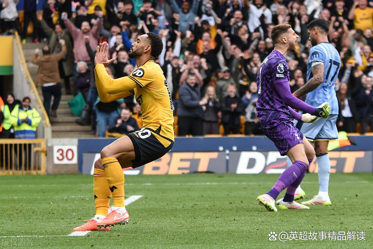 关于热刺后防漏洞百出赛事表现不佳的信息