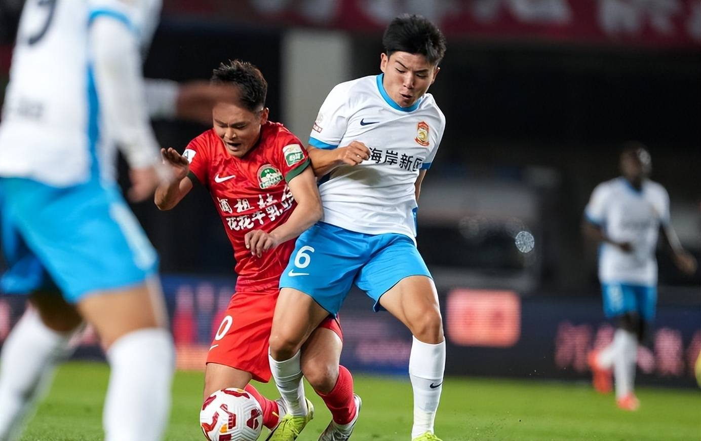 格拉纳达客场苦战取胜，喜迎保级曙光的简单介绍