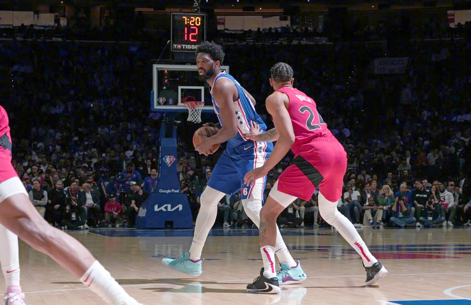 猛龙队后卫范弗利特受伤，对球队有何影响？