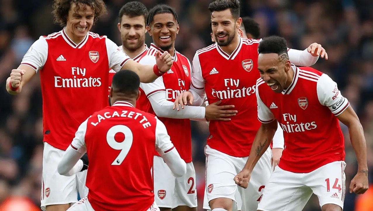 阿森纳中场爆发,引领球队再创佳绩 阿森纳中场爆发,引领球队再创佳绩